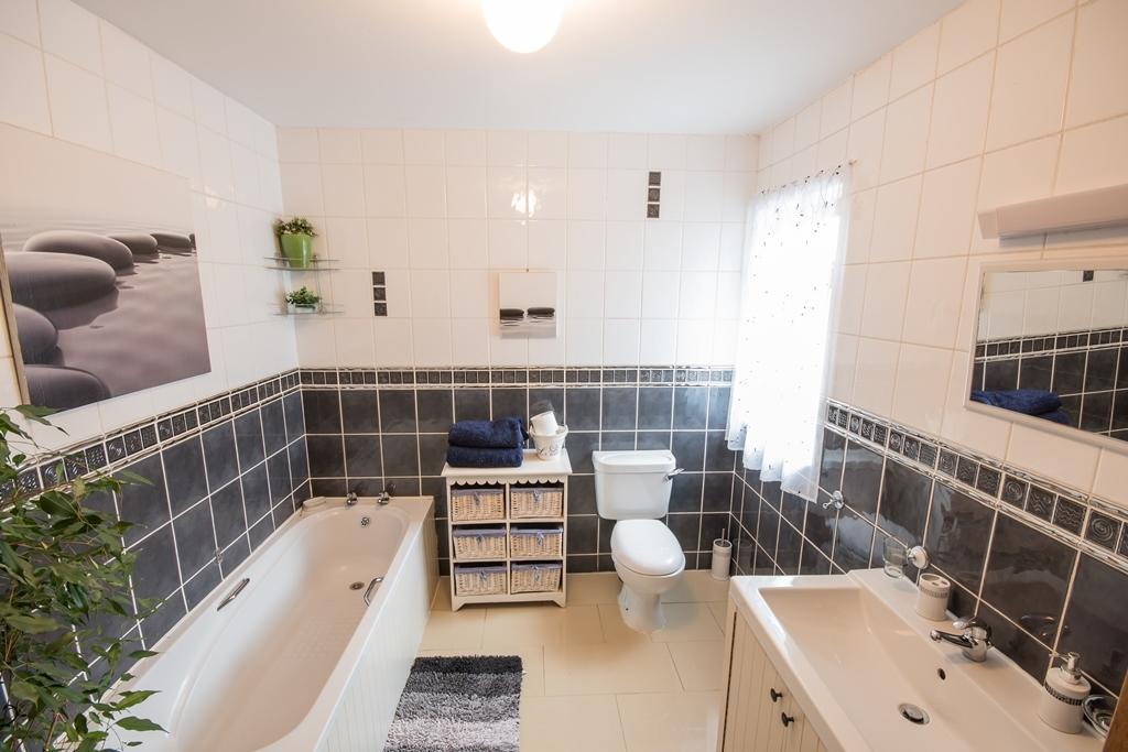 Restmore B&B Annascaul Екстер'єр фото
